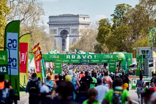 Foto offerta MARATONA DI PARIGI | 42K, immagini dell'offerta MARATONA DI PARIGI | 42K di Ovunque viaggi.